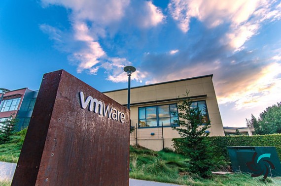 VMware در حال خرید شرکت های با سابقه ی نرم افزاری | اخبار | شبکه شرکت آراپل